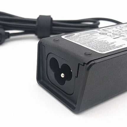 Samsung Slim 40W Laptop Charger